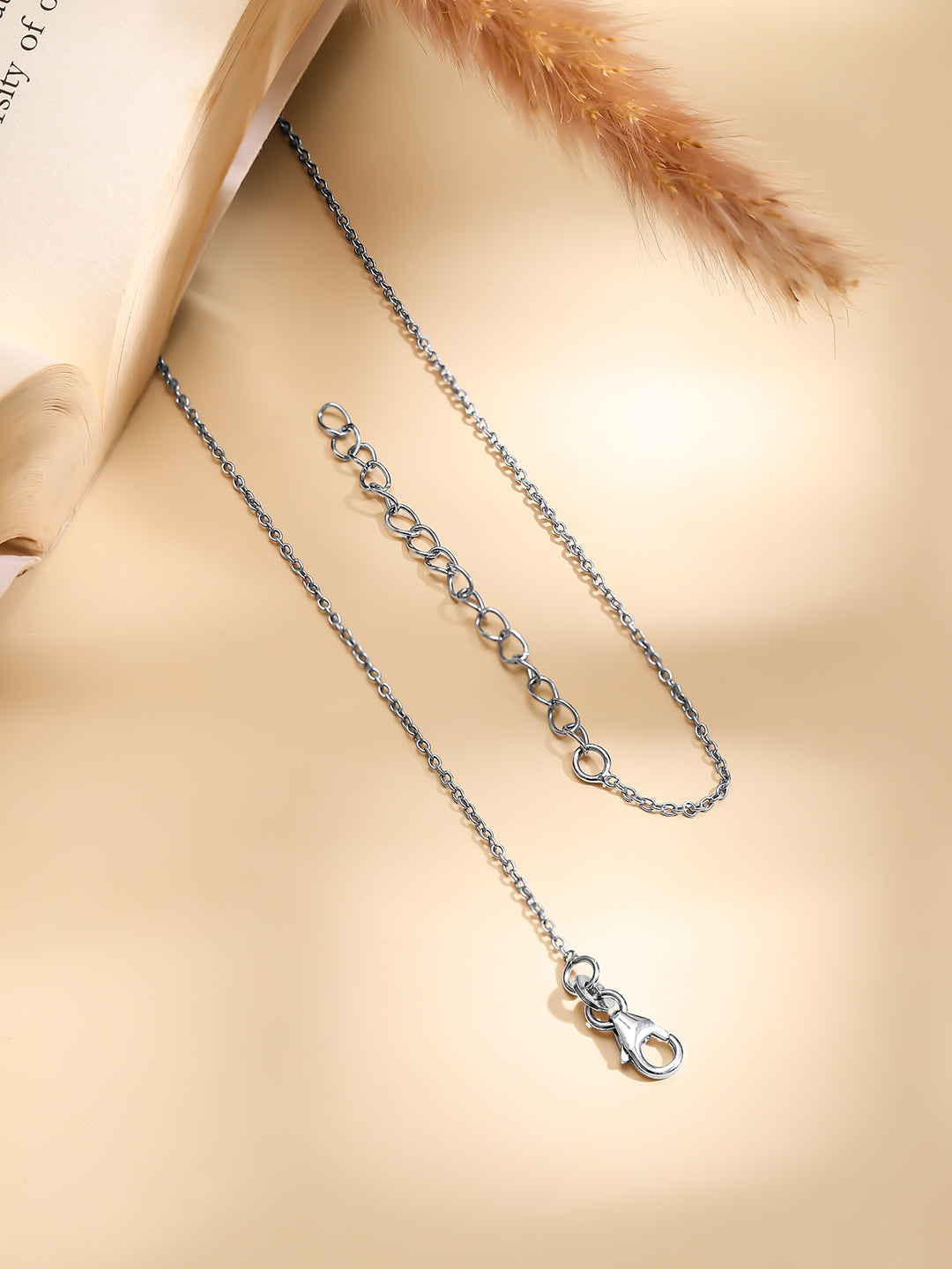 925 Fine Silver Rhodium Plated Round Floral Necklace